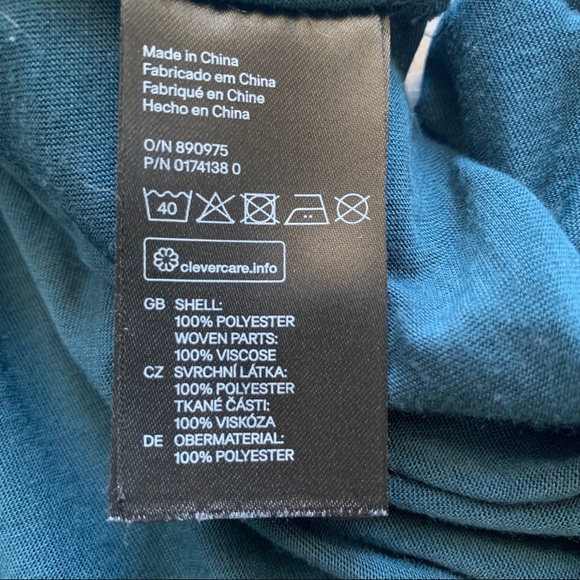 💵H&M 3/4 Sleeve Top - Picture 7 of 7